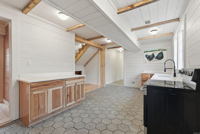 95 Kara Cove, Vilonia, AR 72173