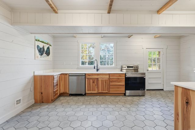 95 Kara Cove, Vilonia, AR 72173