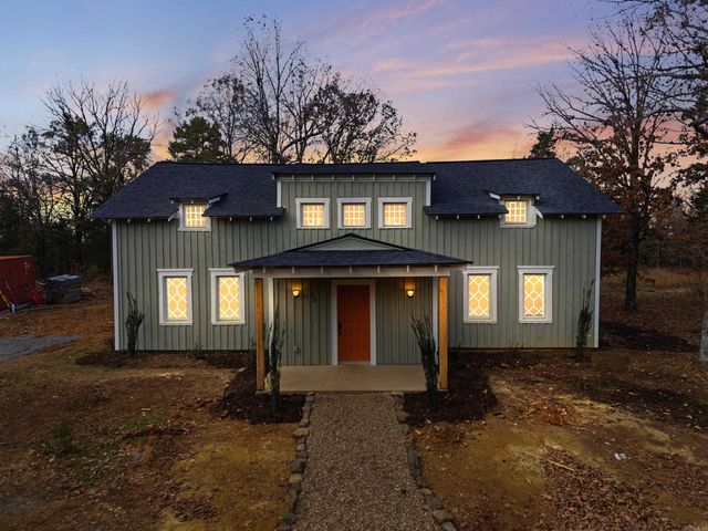 95 Kara Cove, Vilonia, AR 72173