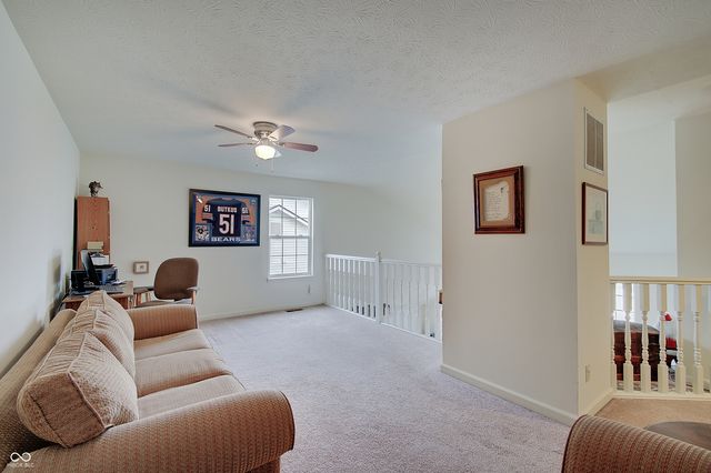 2109 Cross Willow Lane, Indianapolis, IN 46239