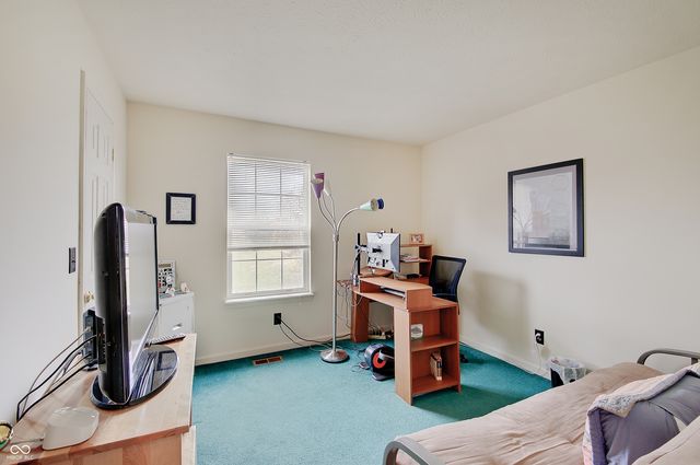 2109 Cross Willow Lane, Indianapolis, IN 46239