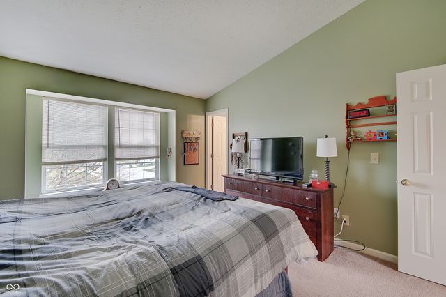 2109 Cross Willow Lane, Indianapolis, IN 46239