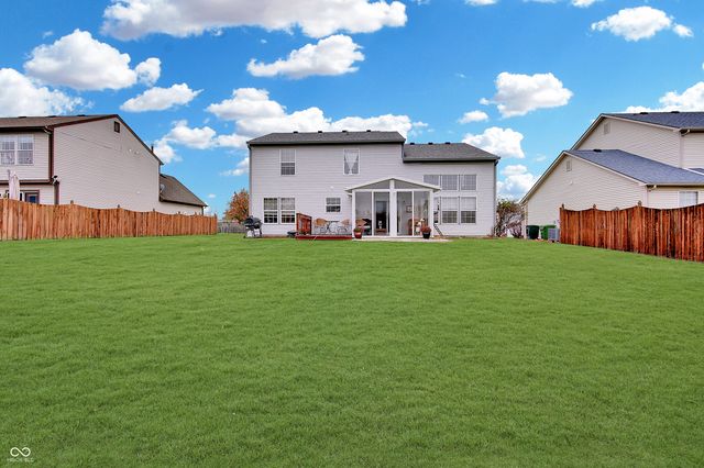 2109 Cross Willow Lane, Indianapolis, IN 46239