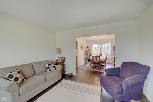 2109 Cross Willow Lane, Indianapolis, IN 46239