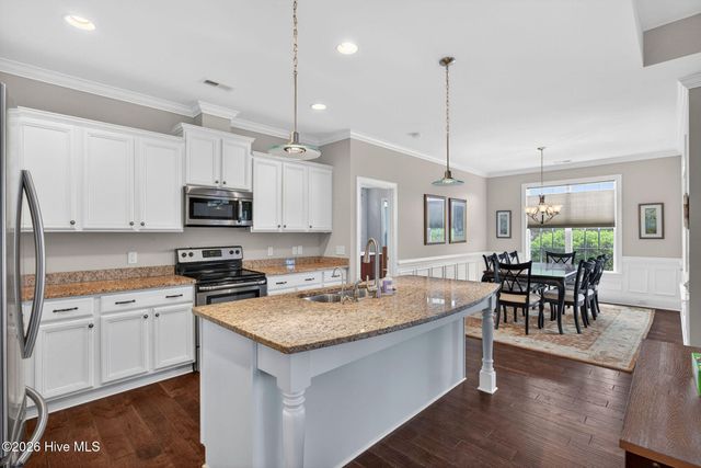 7104 Sevilleen Drive SW, Ocean Isle Beach, NC 28469
