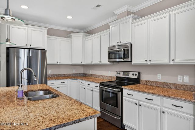 7104 Sevilleen Drive SW, Ocean Isle Beach, NC 28469