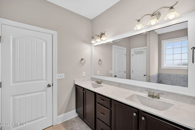 7104 Sevilleen Drive SW, Ocean Isle Beach, NC 28469