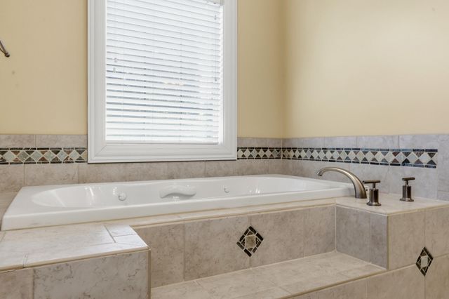 238 Duntreath Street, Frankfort, KY 40601