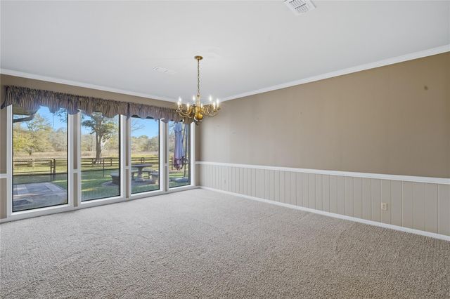 433 Mackhank Road, Boling, TX 77420