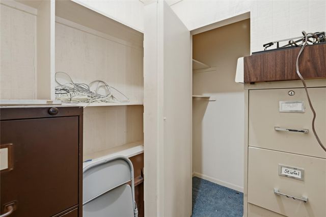 433 Mackhank Road, Boling, TX 77420