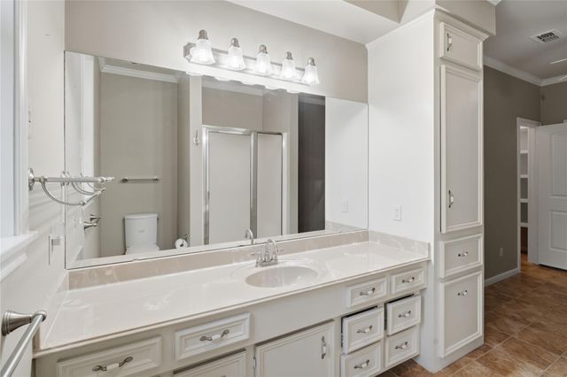 433 Mackhank Road, Boling, TX 77420