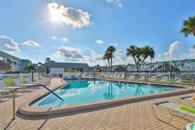 5357 81ST STREET N 24, St Petersburg, FL 33709