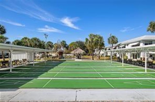 5357 81ST STREET N 24, St Petersburg, FL 33709