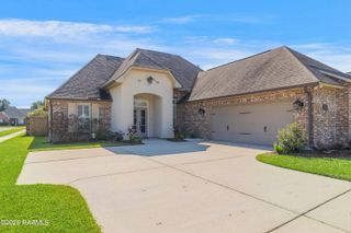 101 Harton Road, Youngsville, LA 70592