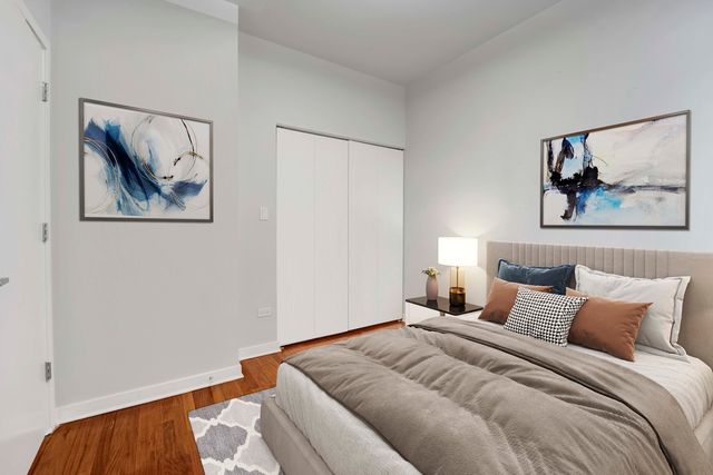 1069 W 14th Place 329, Chicago, IL 60608