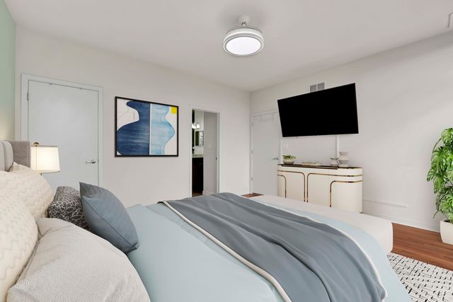 1069 W 14th Place 329, Chicago, IL 60608