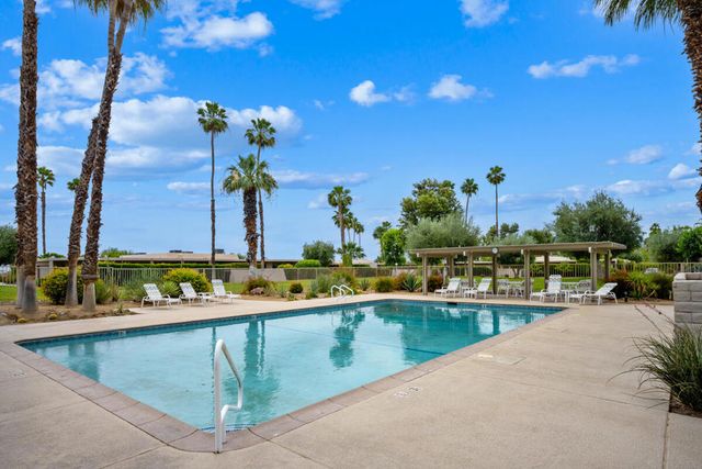 1988 E Sandalwood Drive, Palm Springs, CA 92262