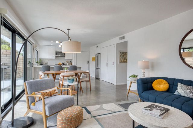 1988 E Sandalwood Drive, Palm Springs, CA 92262