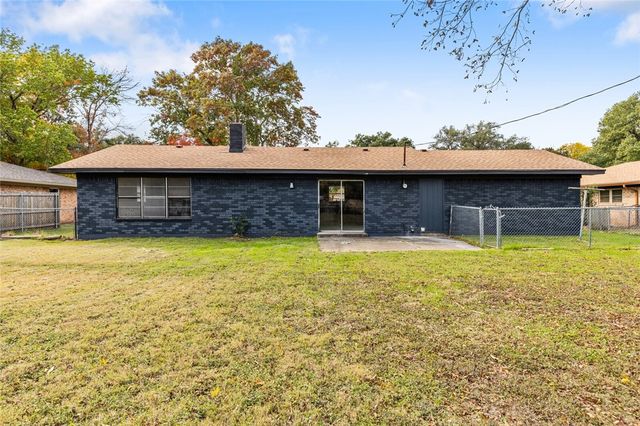 433 Cranbrook Street, Woodway, TX 76712