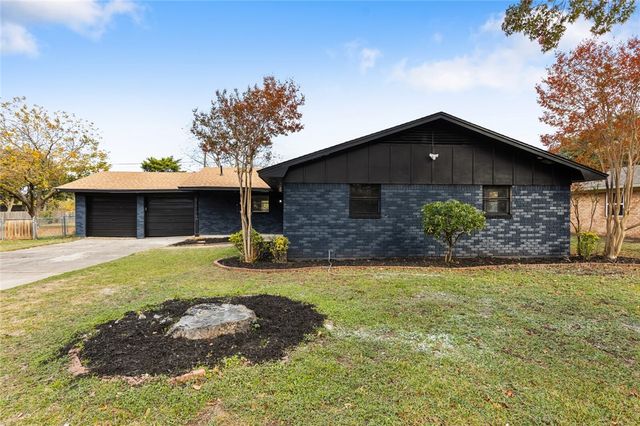 433 Cranbrook Street, Woodway, TX 76712