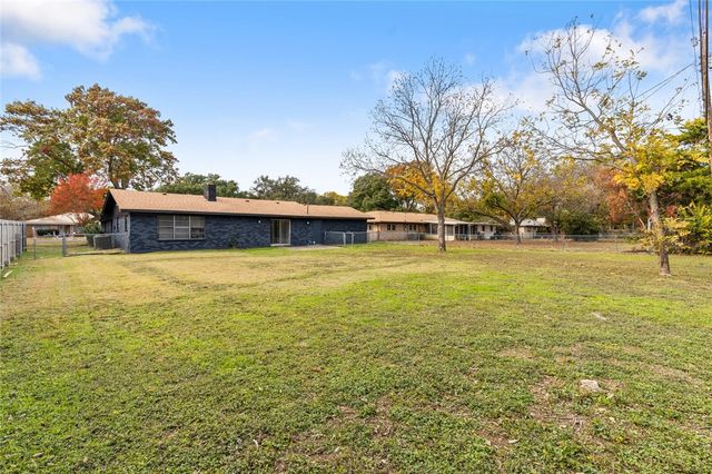 433 Cranbrook Street, Woodway, TX 76712