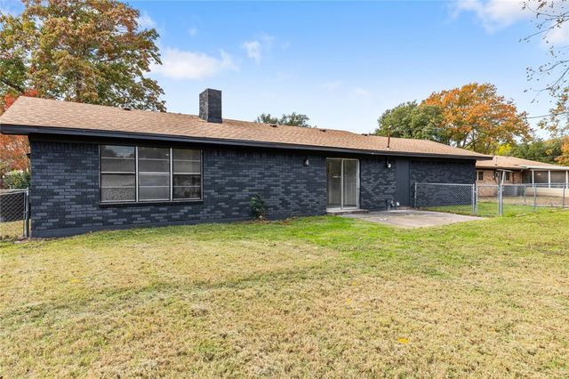 433 Cranbrook Street, Woodway, TX 76712