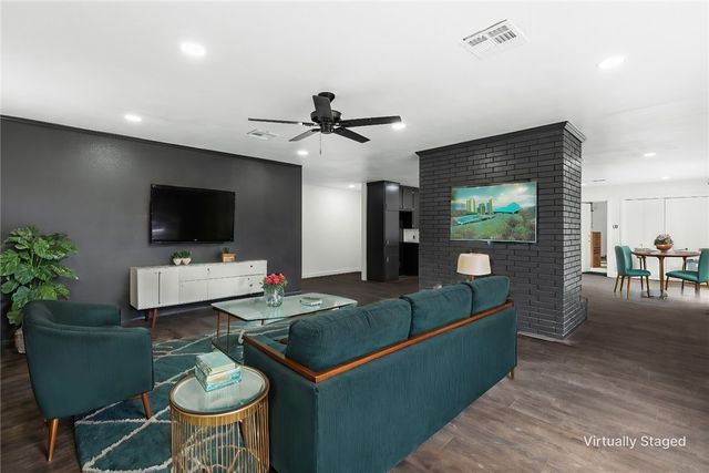 433 Cranbrook Street, Woodway, TX 76712