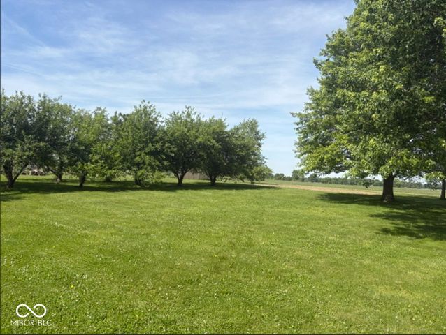 22006 Oak Ridge, Sheridan, IN 46069