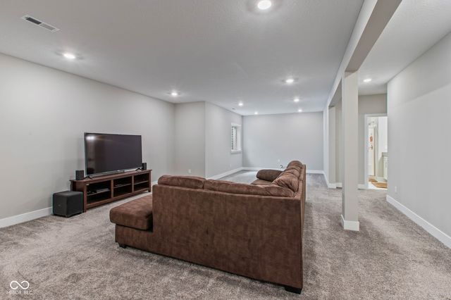 10244 Edgerton Lane, Fishers, IN 46040