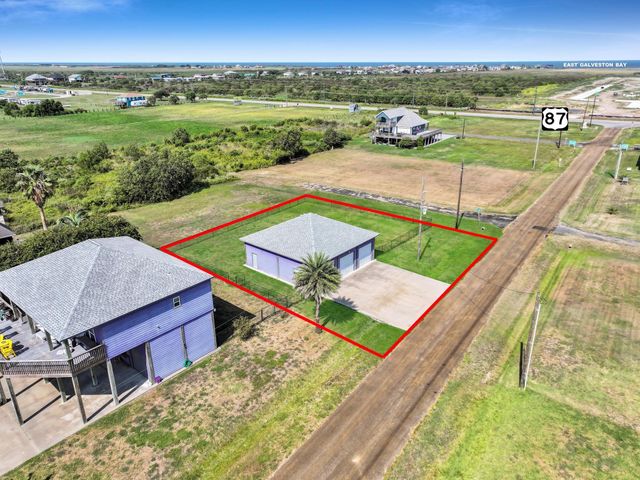 204 New Orleans, Crystal Beach, TX 77650