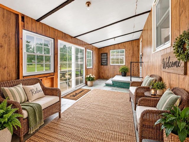 1853 GLENVIEW AVENUE, Green Bay, WI 54303
