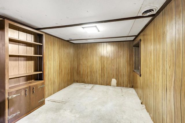 1853 GLENVIEW AVENUE, Green Bay, WI 54303
