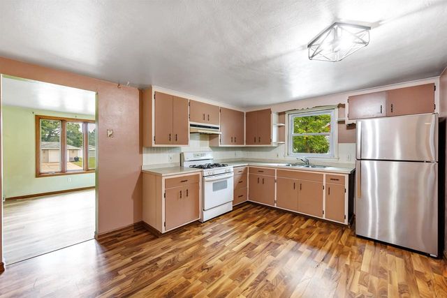 1853 GLENVIEW AVENUE, Green Bay, WI 54303