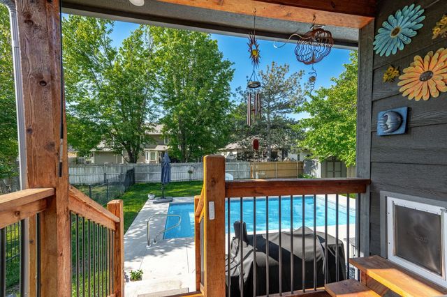 9711 W Bella Vista, Wichita, KS 67212