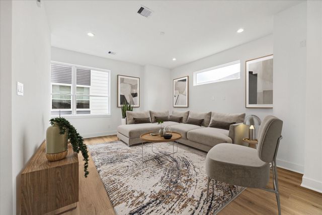 1650 W Tidwell Road, Houston, TX 77091