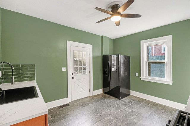 18 Tower Hill Road, Fort Thomas, KY 41075