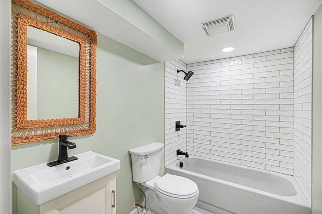 18 Tower Hill Road, Fort Thomas, KY 41075