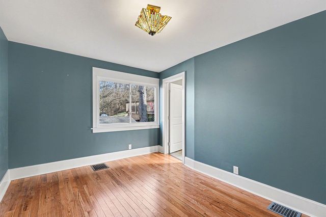 18 Tower Hill Road, Fort Thomas, KY 41075