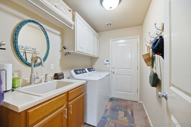 114 E 125th Court S, Jenks, OK 74037