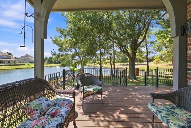 114 E 125th Court S, Jenks, OK 74037