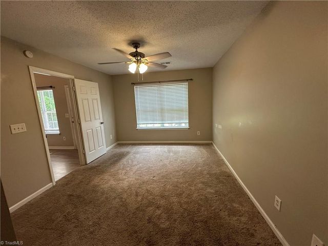 3153 Kensington Place, Winston-salem, NC 27103