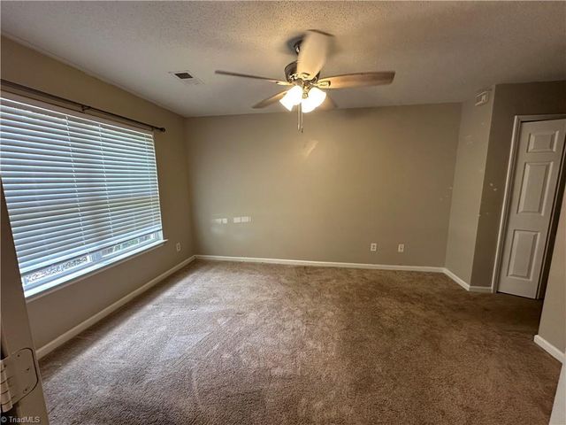 3153 Kensington Place, Winston-salem, NC 27103