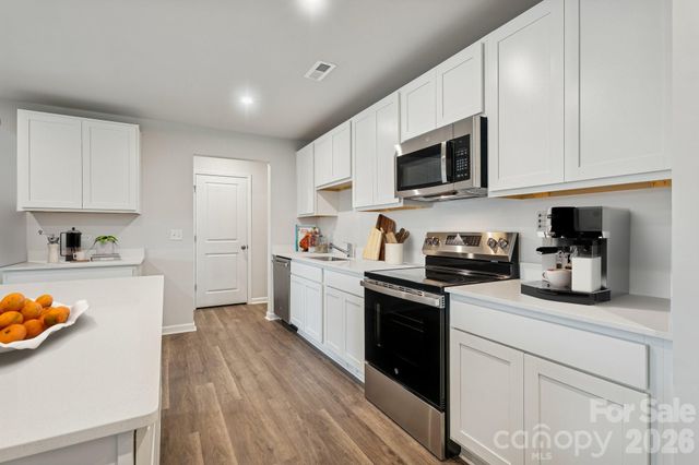 1469 Ardmore Drive, Sherrills Ford, NC 28673