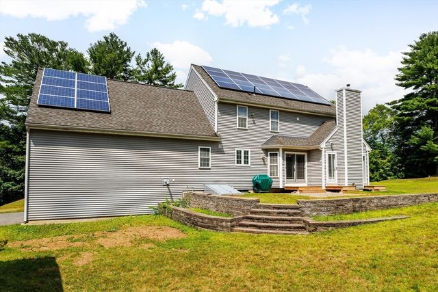 562 Mendon Rd, Sutton, MA 01590