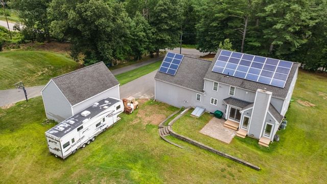 562 Mendon Rd, Sutton, MA 01590