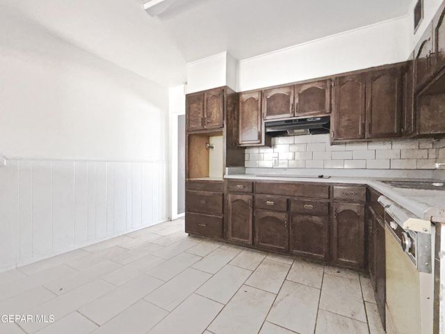 816 CARDON Street, El Paso, TX 79903