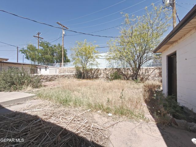 816 CARDON Street, El Paso, TX 79903