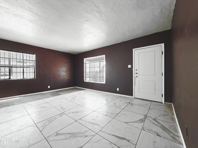 816 CARDON Street, El Paso, TX 79903