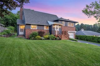 2304 Euclid Avenue, Syracuse, NY 13224