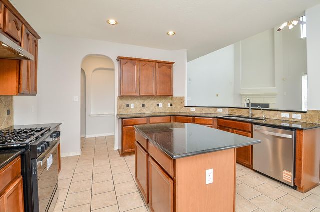 3911 Fallsbrook Court, Sugar Land, TX 77479